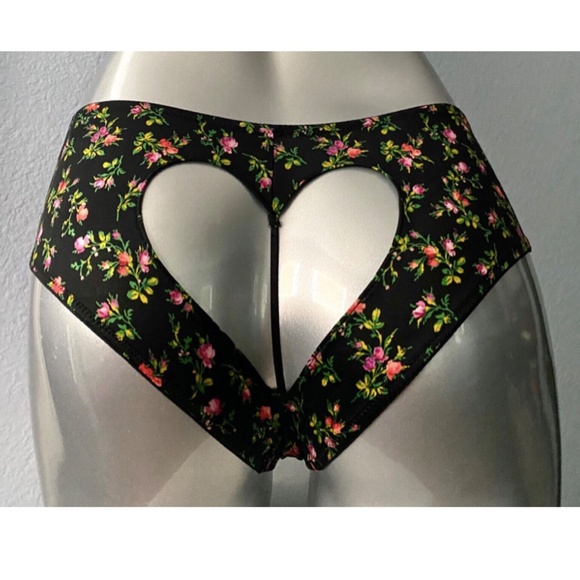 Victoria's Secret Intimates & Sleepwear Victorias Secret Nwt Very